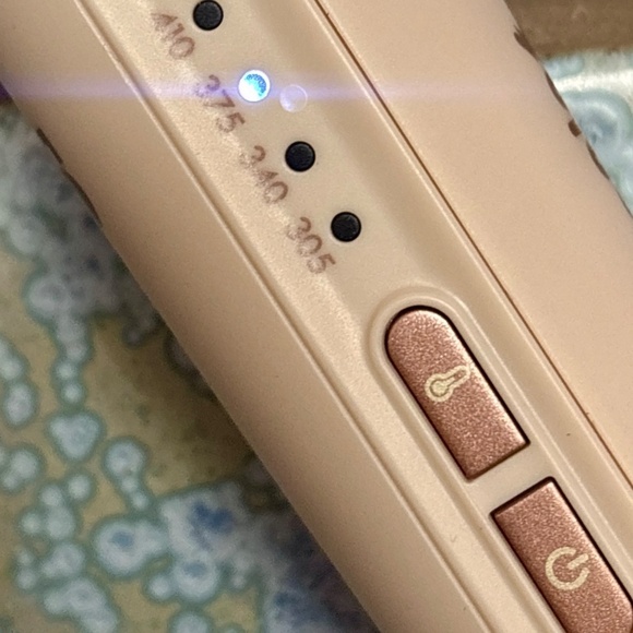 NIB Automatic Curling Iron - Picture 9 of 10